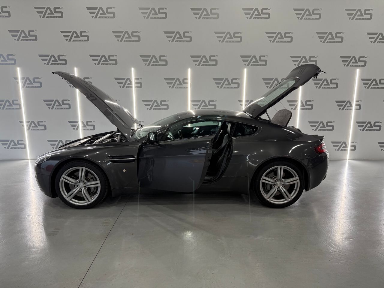 ASTON MARTIN Vantage (vantage coupe sportshift) en Girona