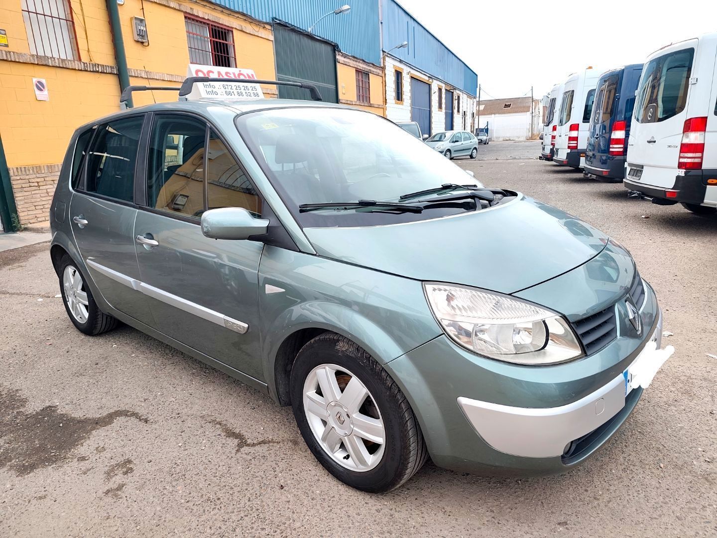 RENAULT Scenic (Grand Scénic 1.9DCI Expression) en Sevilla
