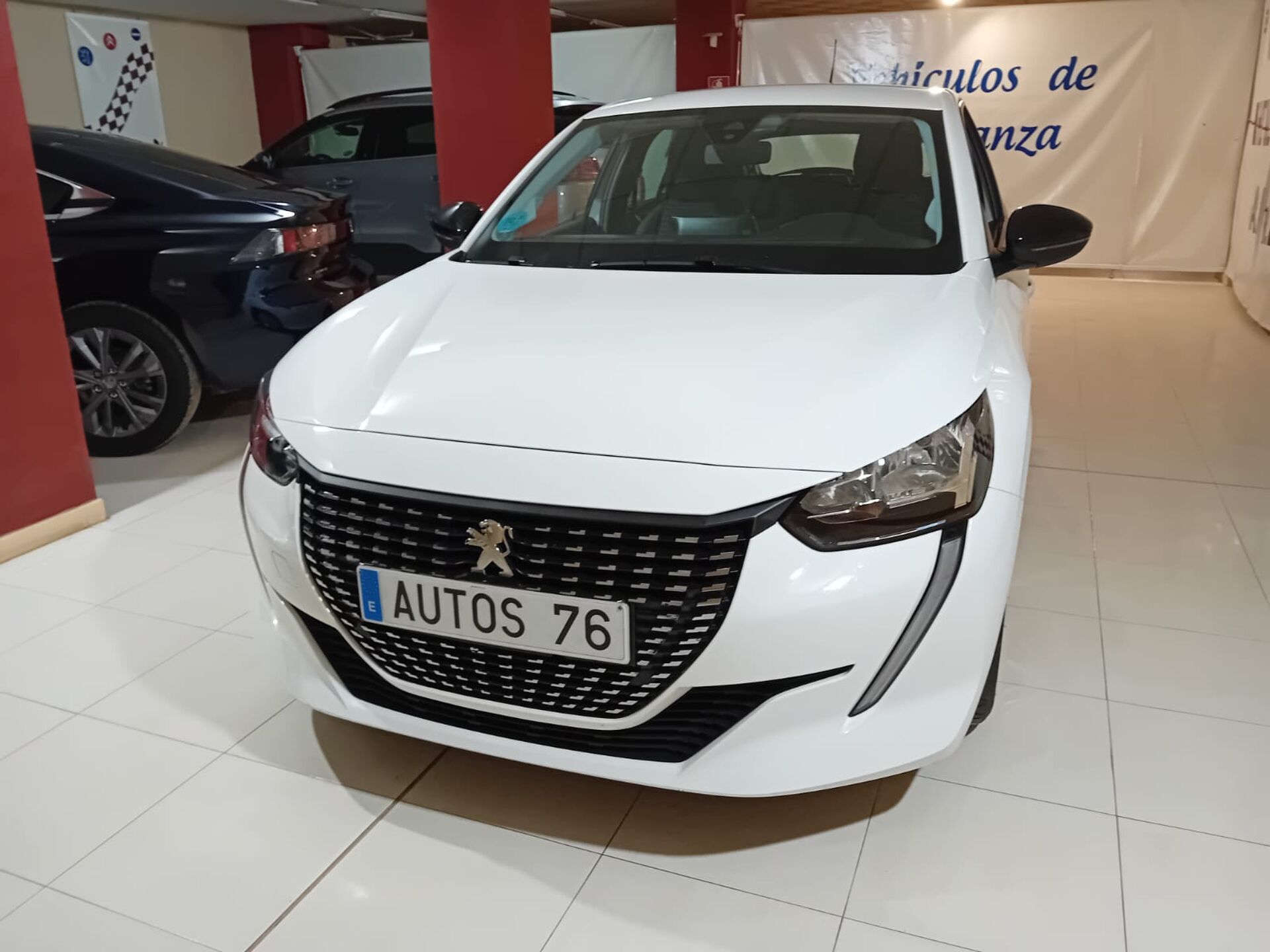 Imagen 3 de PEUGEOT 208