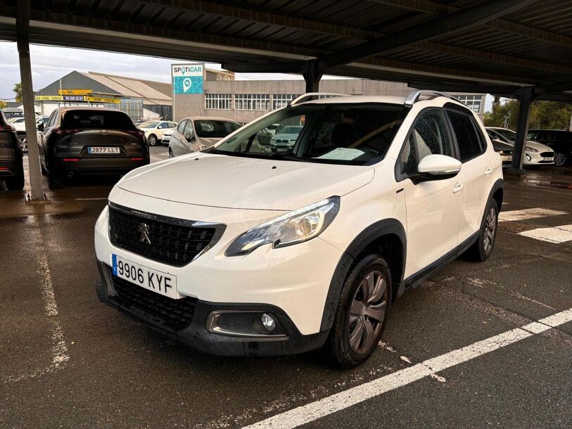 Foto del PEUGEOT 2008 1.2 PureTech S&S Signature 82