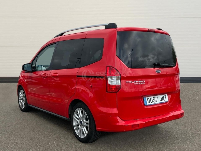 Foto del FORD Tourneo Courier 1.5TDCi Titanium 95