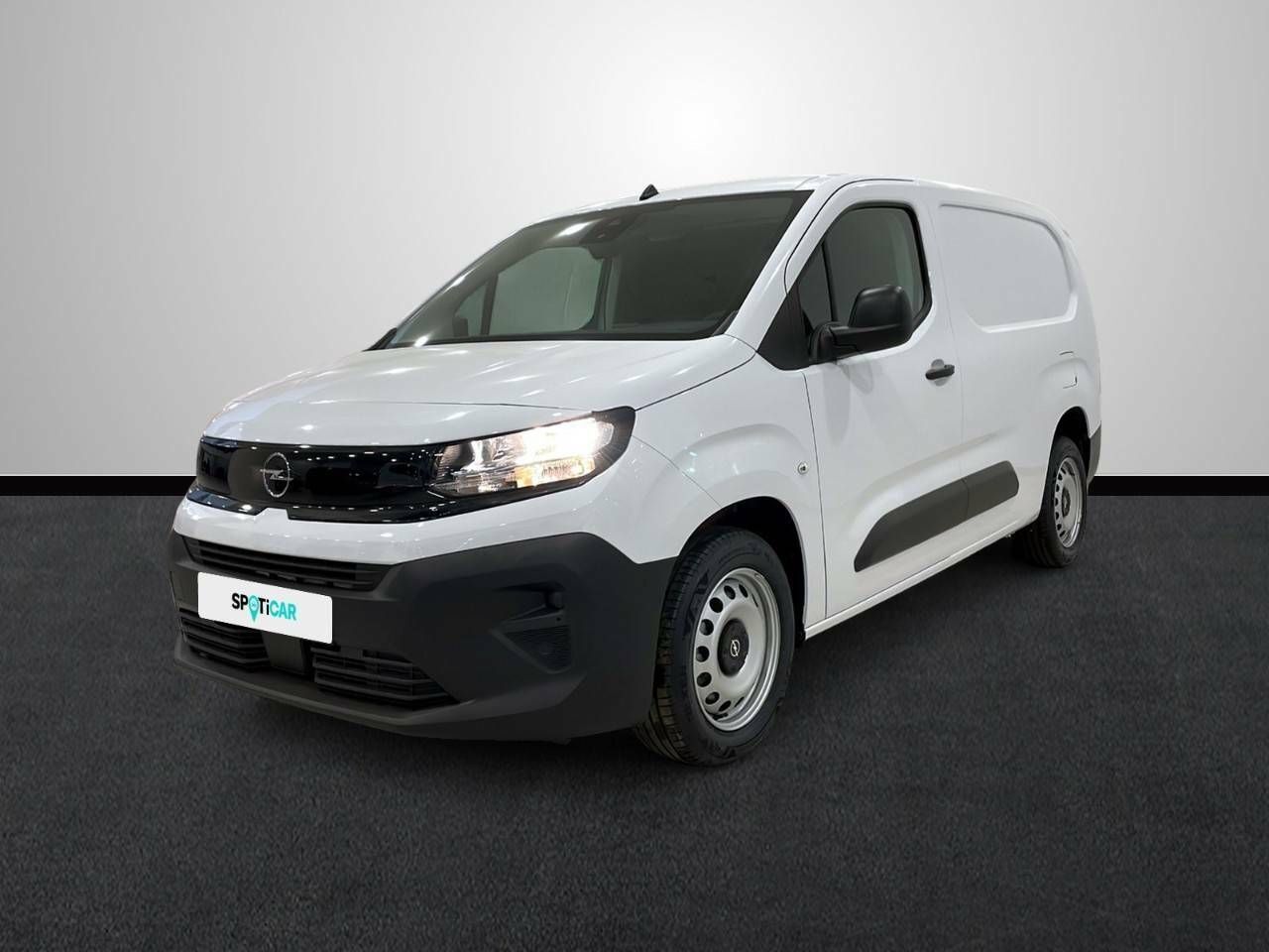 OPEL Combo ( Cargo L 650kg Diesel 1.5 100HP S&S MT E6 -) en Sevilla