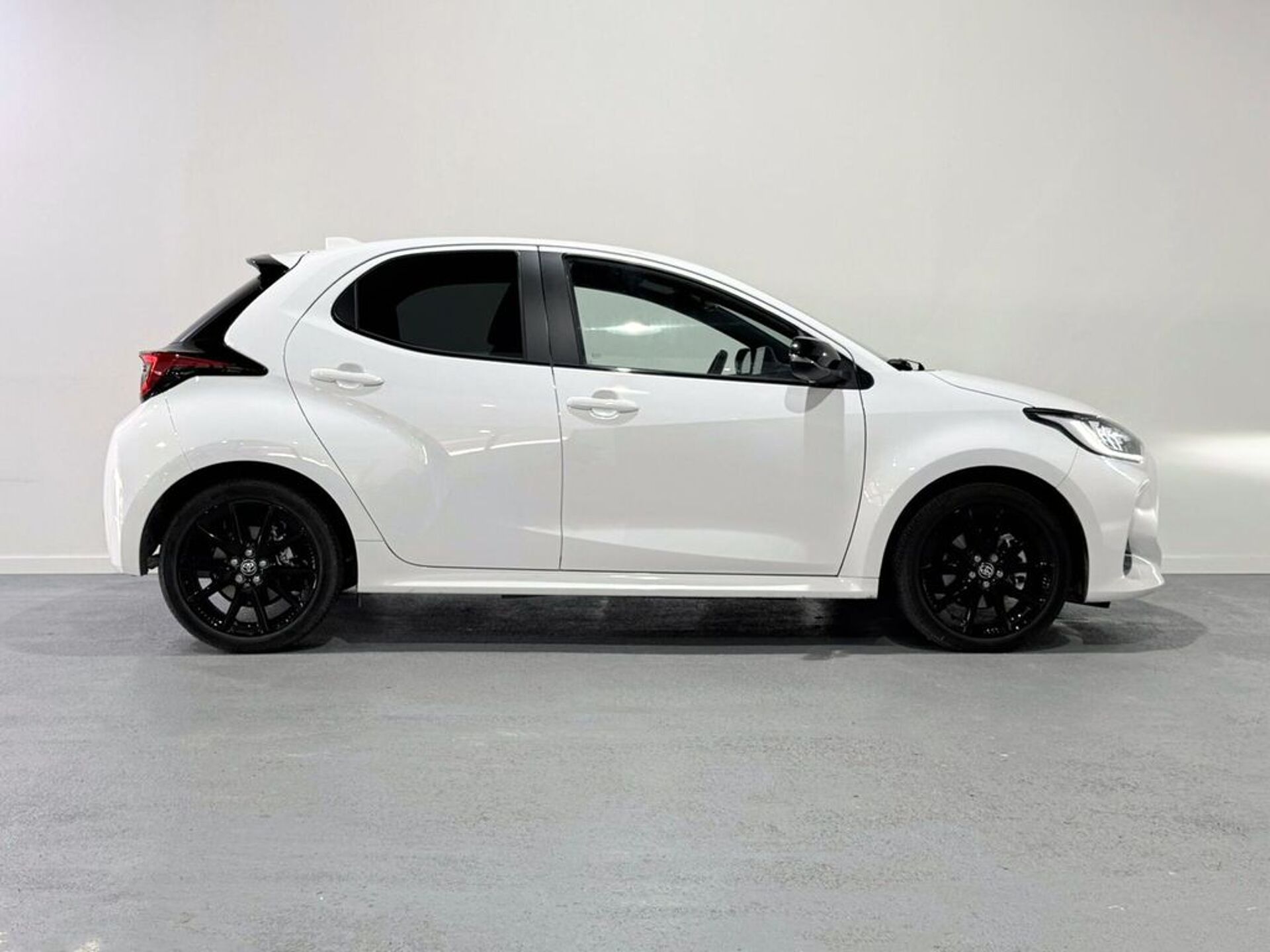 Imagen 3 de TOYOTA Yaris