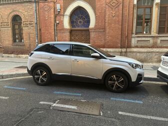 Imagen de PEUGEOT 3008 1.2 S&S PureTech Allure 130