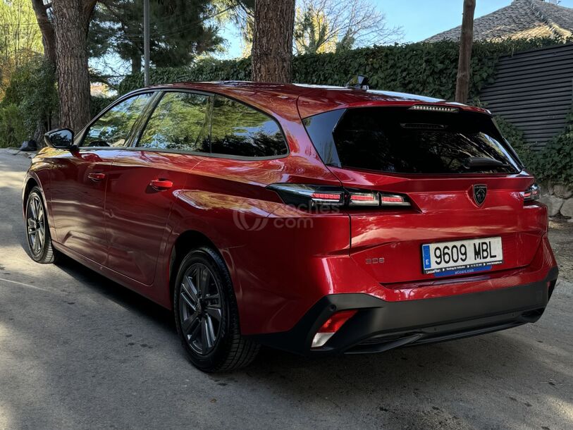 Foto del PEUGEOT 308 SW 1.5BlueHDi S&S Allure 130