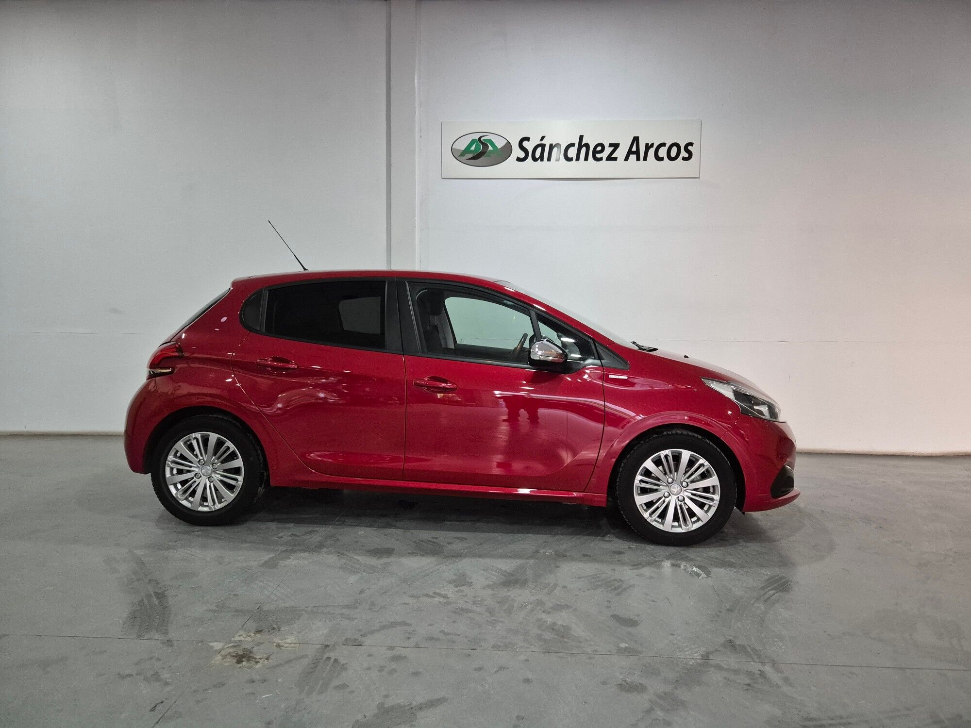 Foto del PEUGEOT 208 1.6BlueHDi Style 100