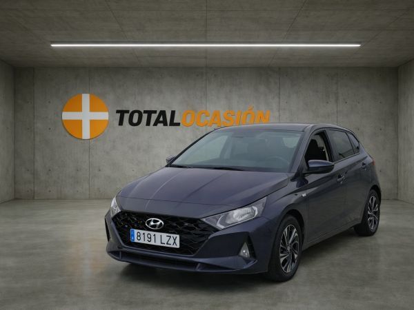 HYUNDAI i20 (1.0 TGDI 74kW (100CV) 48V Klass DCT) en Madrid