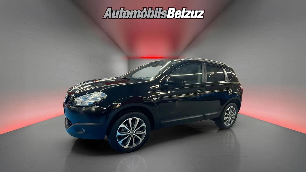 NISSAN Qashqai (dCi 110 Visia 4x2 81 kW (110 CV)) en Barcelona