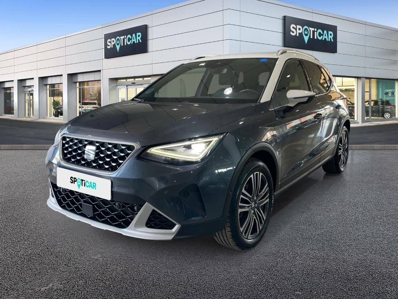SEAT Arona ( 1.0 TSI 81kW (110CV) Style XL) en Sevilla