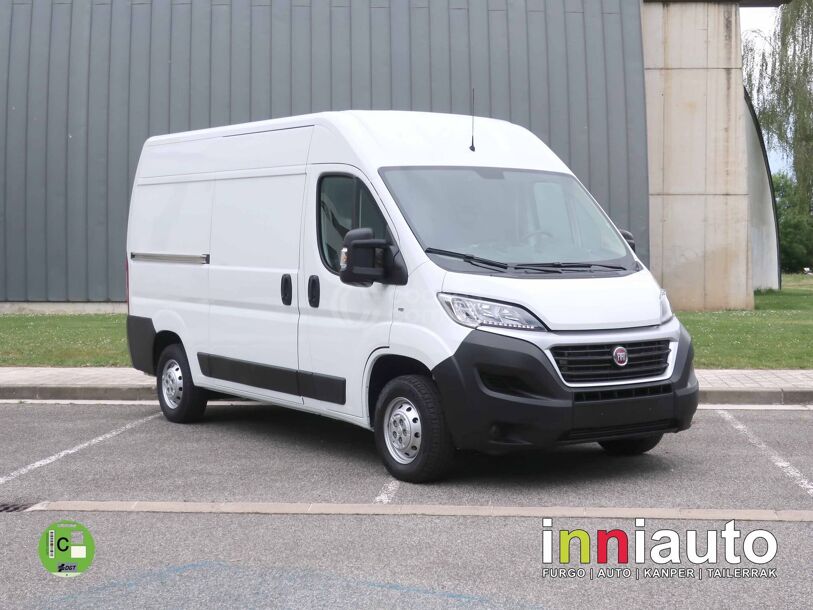 Foto del FIAT Ducato Combi 30 2.3 Multijet VGT SCR L1 140CV