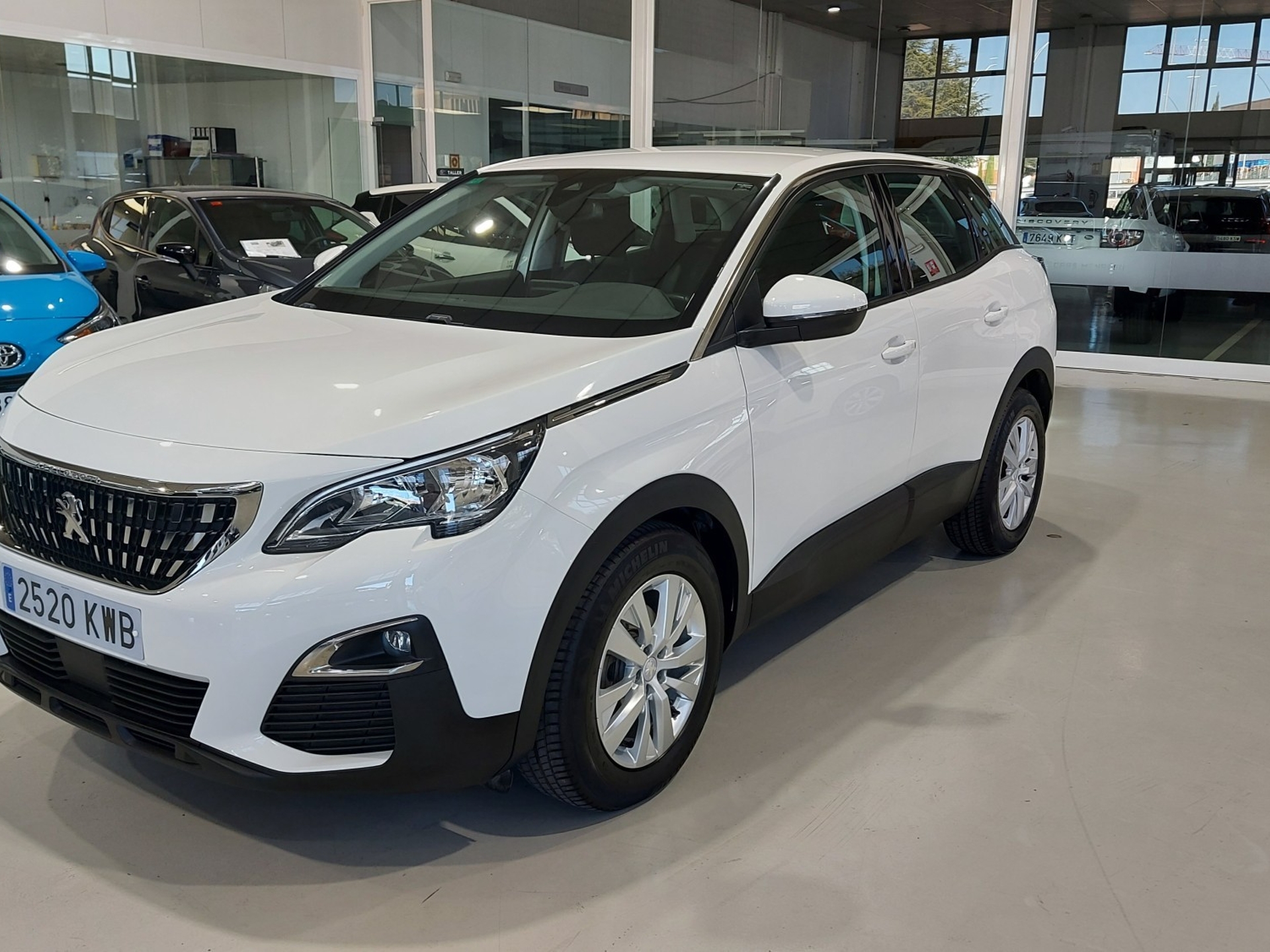 Imagen de PEUGEOT 3008