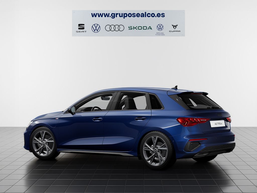 Foto del AUDI A3 Sportback 40 TFSIe S line S tronic
