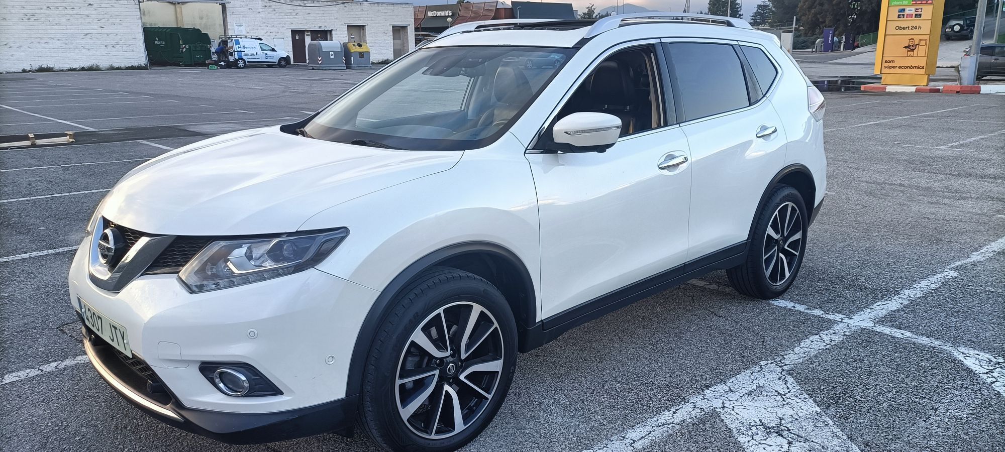 Foto del NISSAN X-Trail 1.6 dCi Tekna 4x2 XTronic