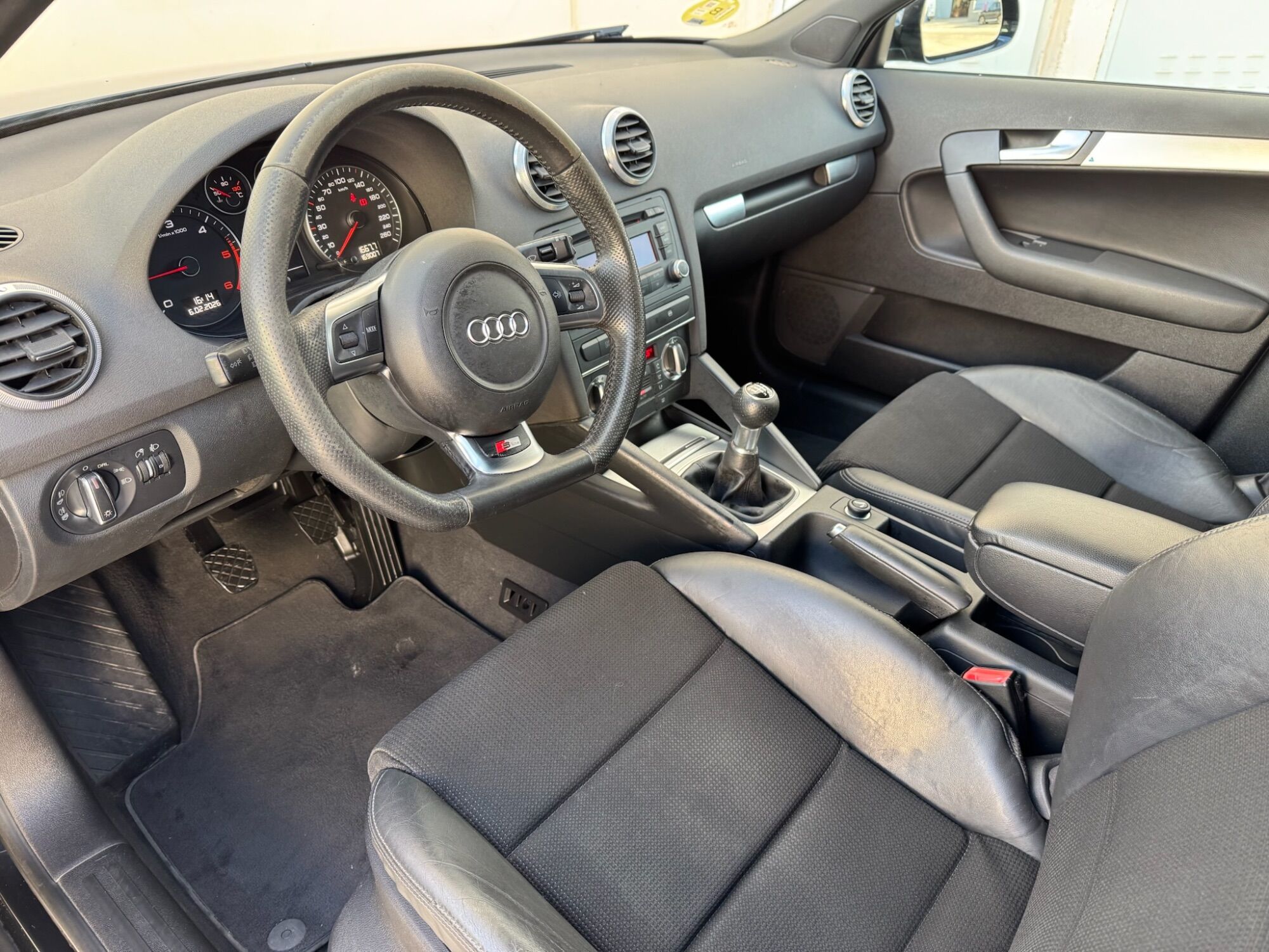 Foto del AUDI A3 Sportback 2.0TDI S line edition