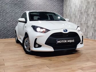 Imagen de TOYOTA Yaris 120H 1.5 Business Plus