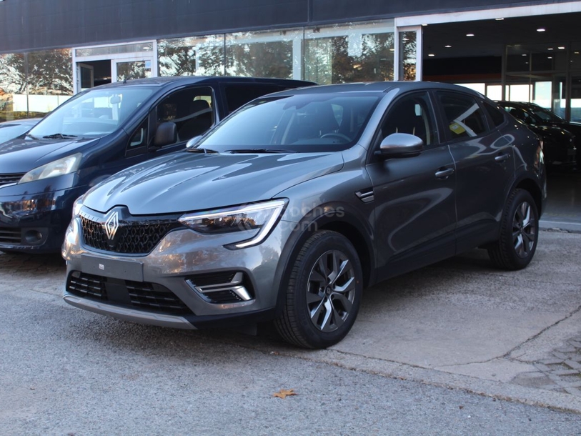 Foto del RENAULT Arkana 1.3 TCe Evolution EDC 103kW