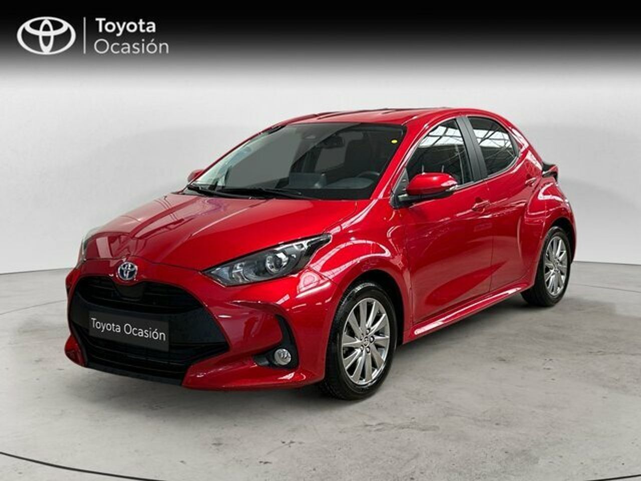 TOYOTA Yaris (5 Puertas Active Tech 120H Automático (e-CVT)) en Valencia