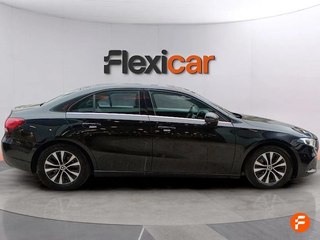 Foto del MERCEDES Clase A A 180 Sedán 7G-DCT