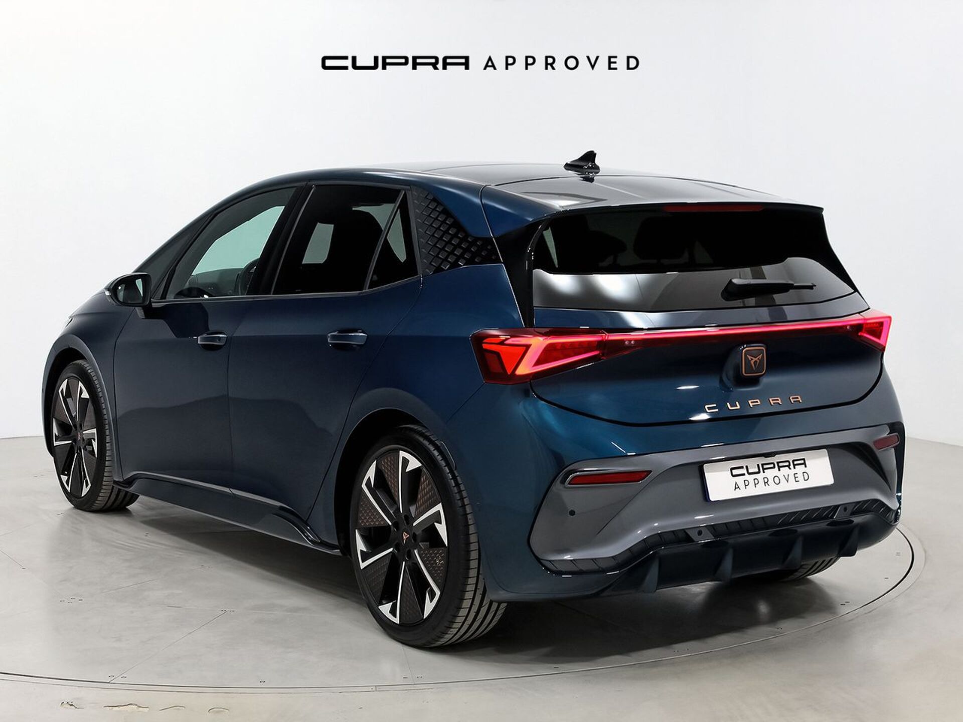 Imagen 2 de CUPRA Born