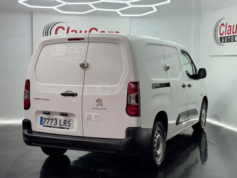 Foto del PEUGEOT Partner 1.5BlueHDI S&S Asphalt Long 1000kg 100