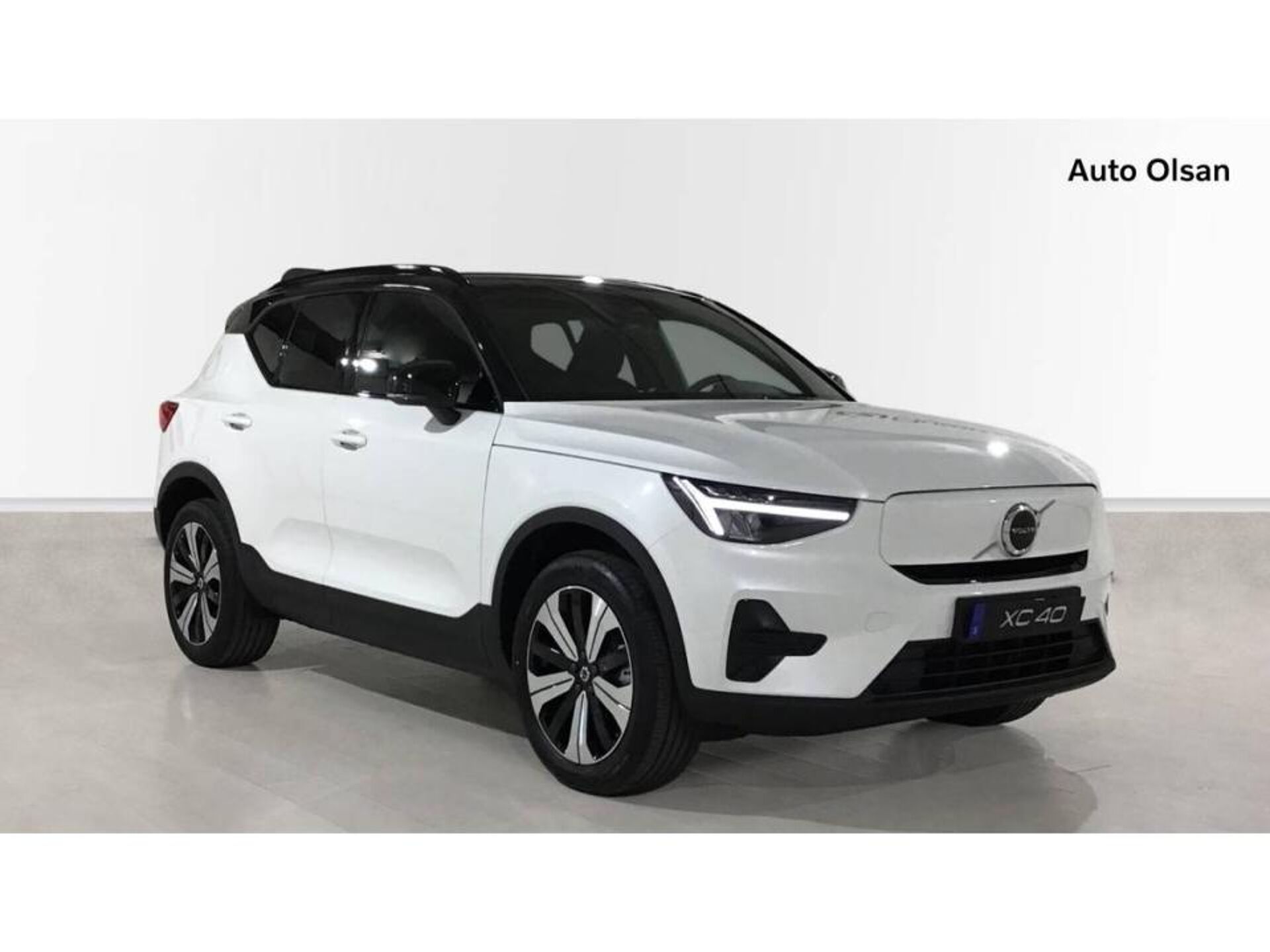 Imagen 3 de VOLVO XC40