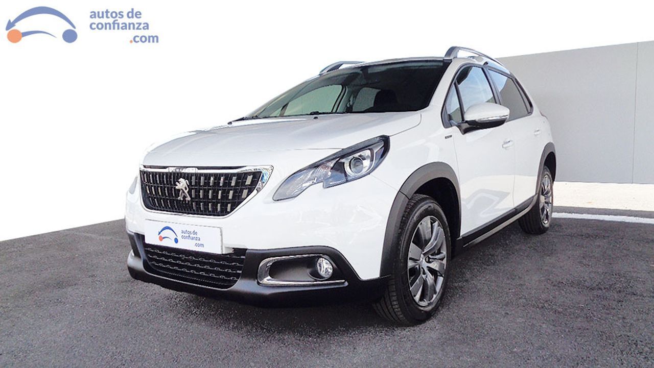 PEUGEOT 2008 (1.5 BLUEHDI SIGNATURE) en Córdoba