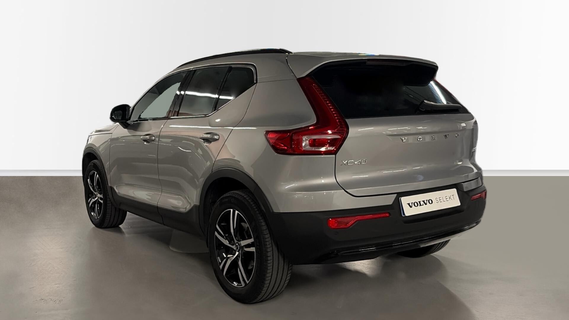 Foto del VOLVO XC40 B3 Plus Aut.
