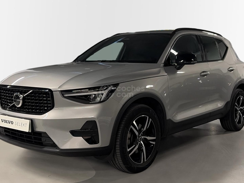 Foto del VOLVO XC40 B3 Plus Aut.