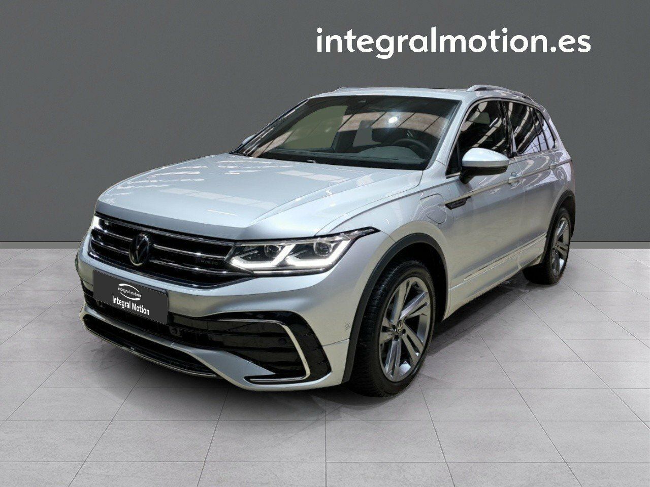 VOLKSWAGEN Tiguan (R-Line 1.4 TSI eHybrid 180kW (245CV) DSG) en Coruña, A