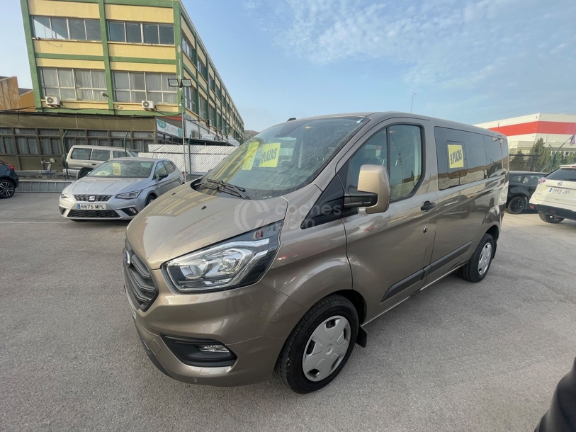 Foto del FORD Transit Custom FT 320 L1 Kombi 2.0 Ecoblue Trend 136