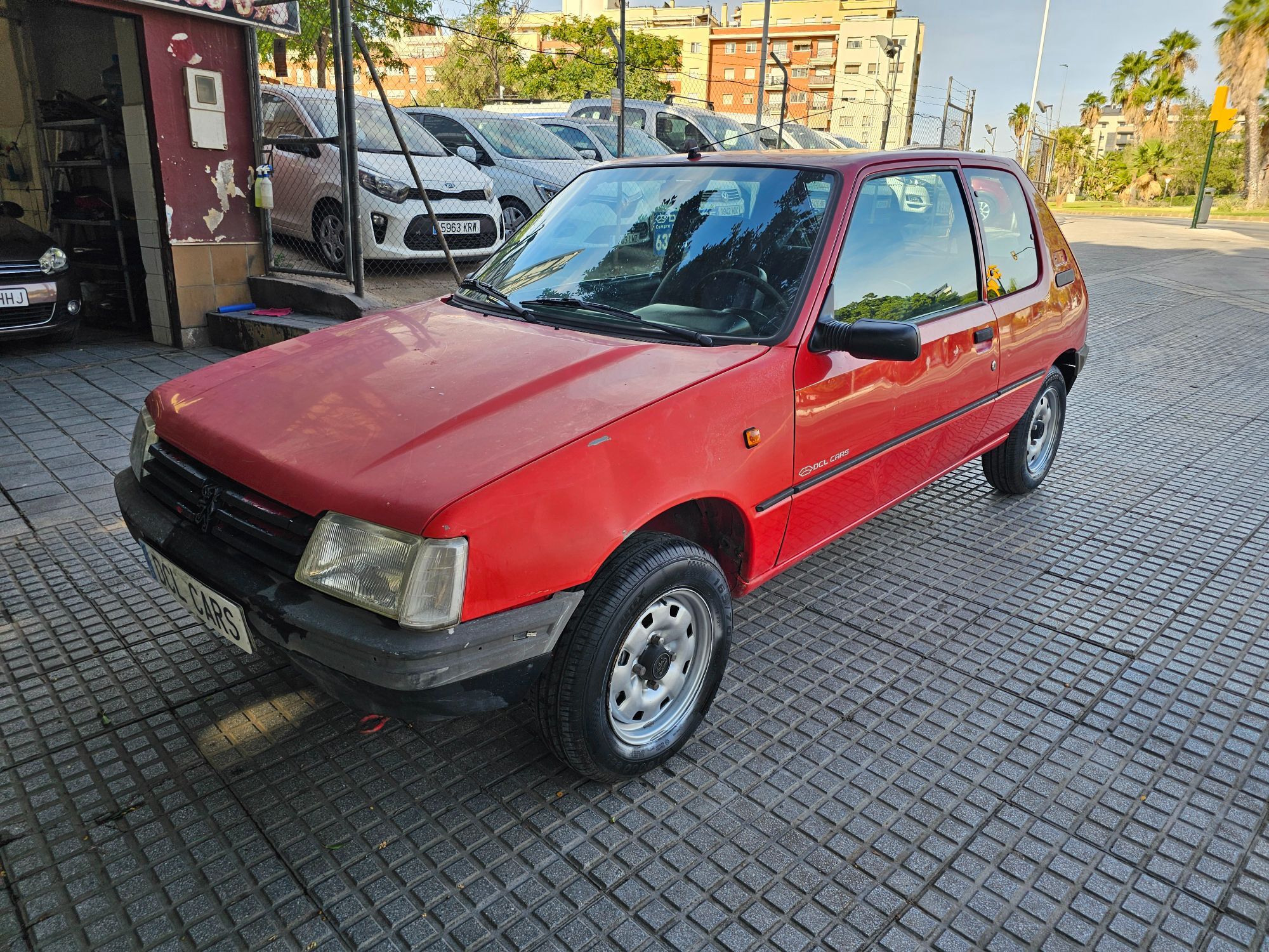 PEUGEOT 205 (1.8D Mito) en Málaga