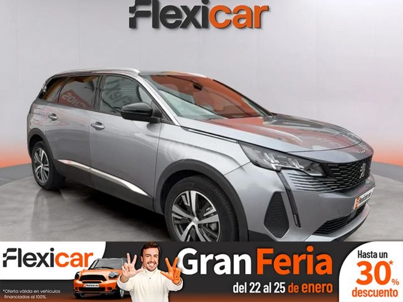 Foto del PEUGEOT 5008 Hybrid Allure Pack 136 eDCS6