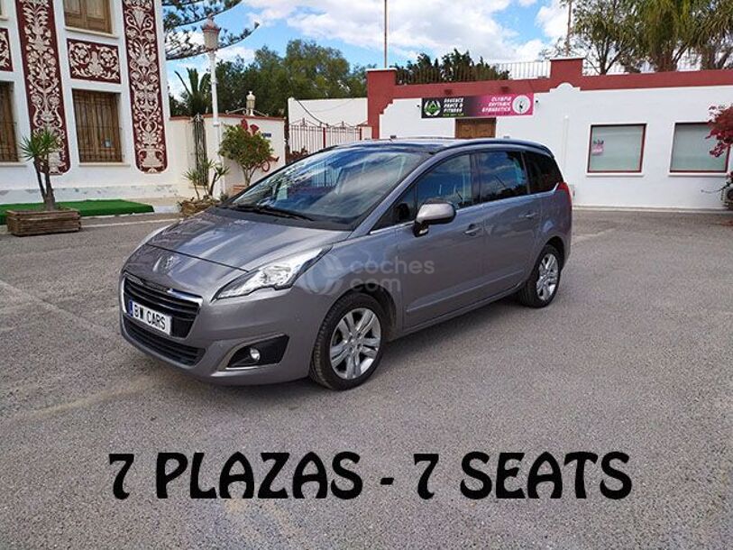 Foto del PEUGEOT 5008 1.6 BlueHDI Allure 7 pl. 120