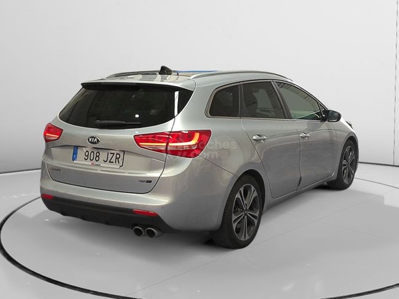 Foto del KIA Ceed Cee´d 1.6CRDI VGT GT Line P. Luxury DCT 136