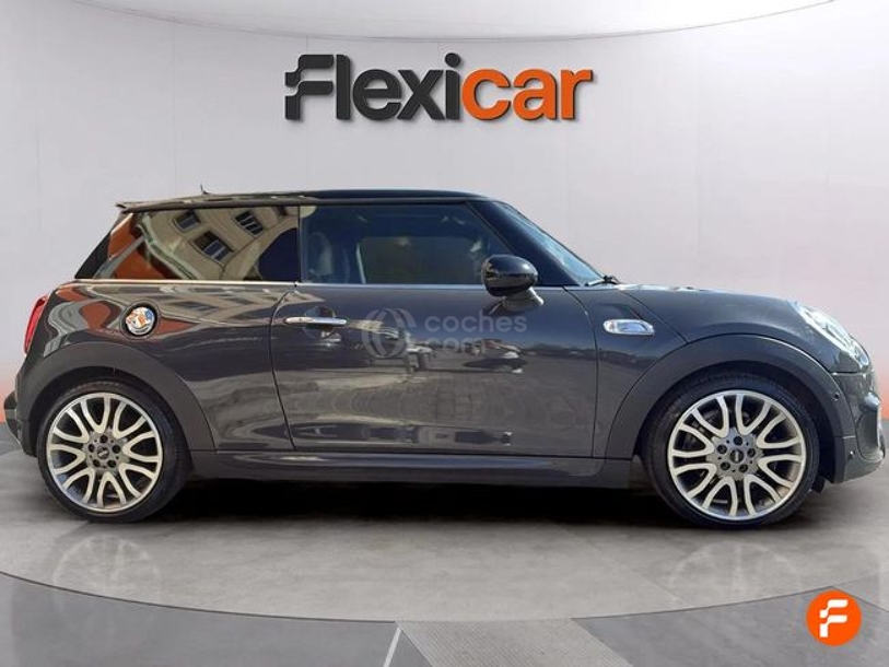 Foto del MINI Mini John Cooper Works Aut.