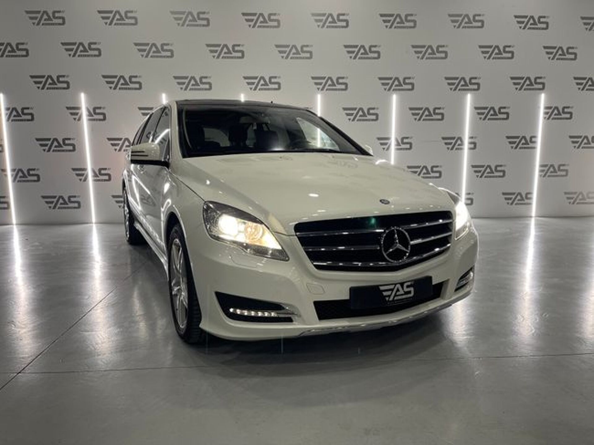 Imagen 3 de MERCEDES Clase R