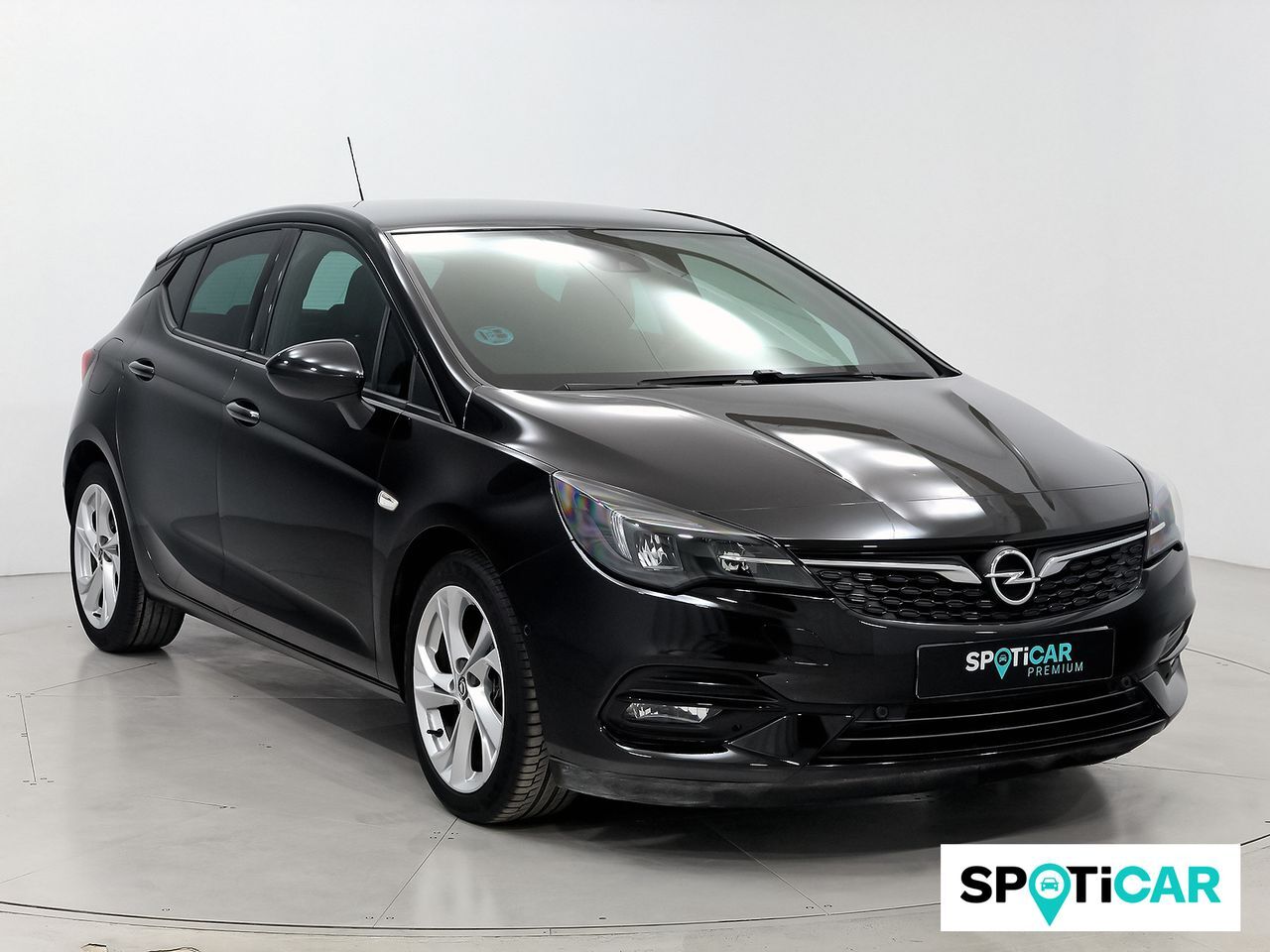 OPEL Astra (1.2T SHL 81kW (110CV) GS Line) en Barcelona