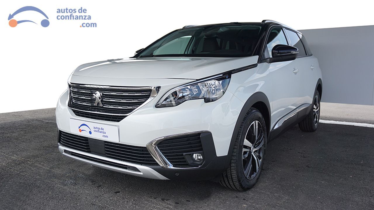 PEUGEOT 5008 (1.5 BLUEHDI ALLURE S&S EAT8) en Córdoba