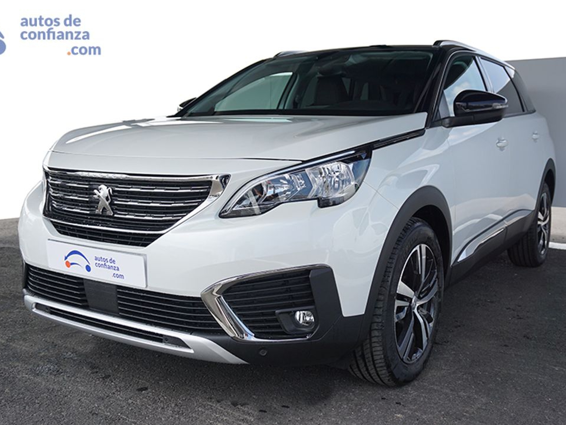 Imagen de PEUGEOT 5008
