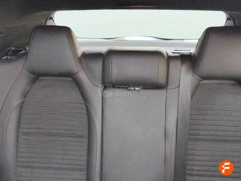 Foto del MERCEDES Clase A A 180 BE AMG Line 7G-DCT