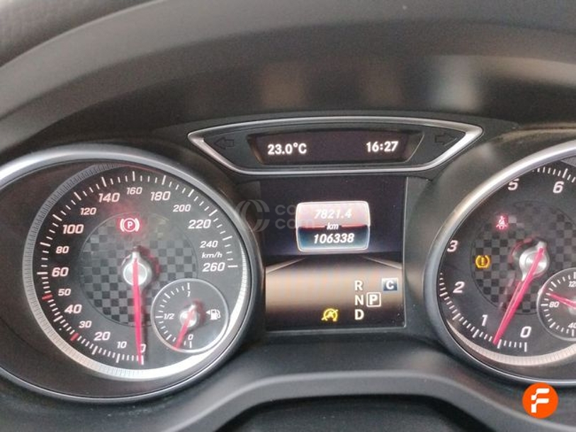 Foto del MERCEDES Clase A A 180 BE AMG Line 7G-DCT