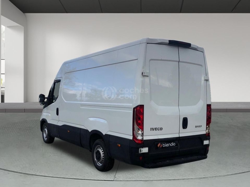 Foto del IVECO Daily Furgón 35C16 V 4100 H3 18.0 156