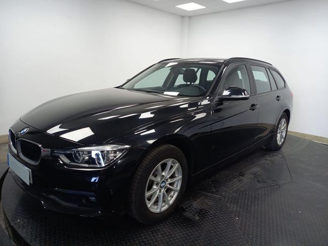 BMW Serie 3 (REEKS TOURING 318D (100 KW) 5D) en Madrid