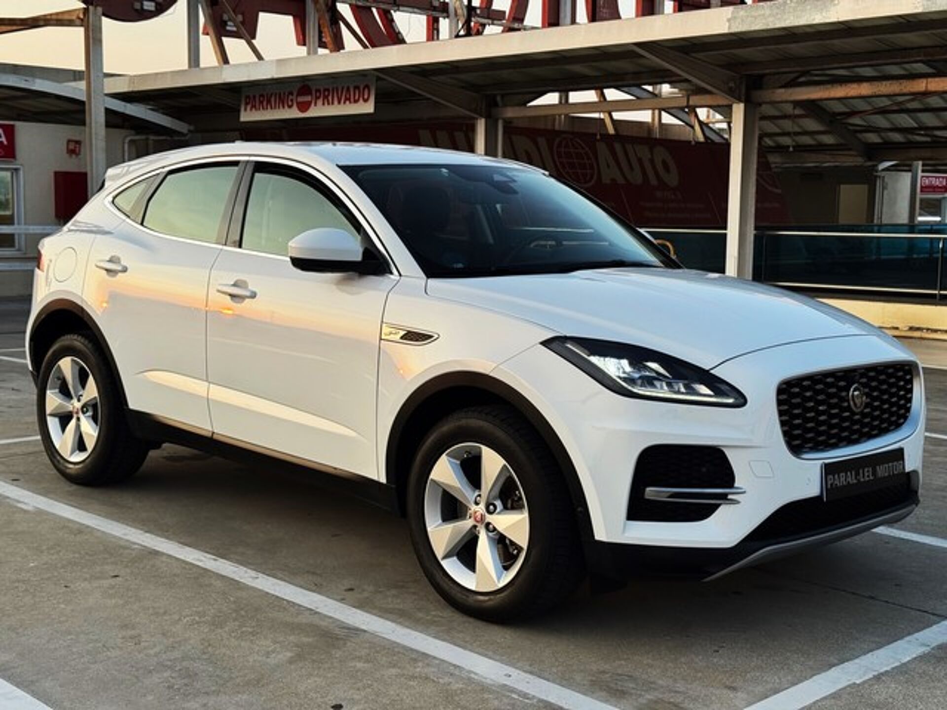Imagen de JAGUAR E-Pace