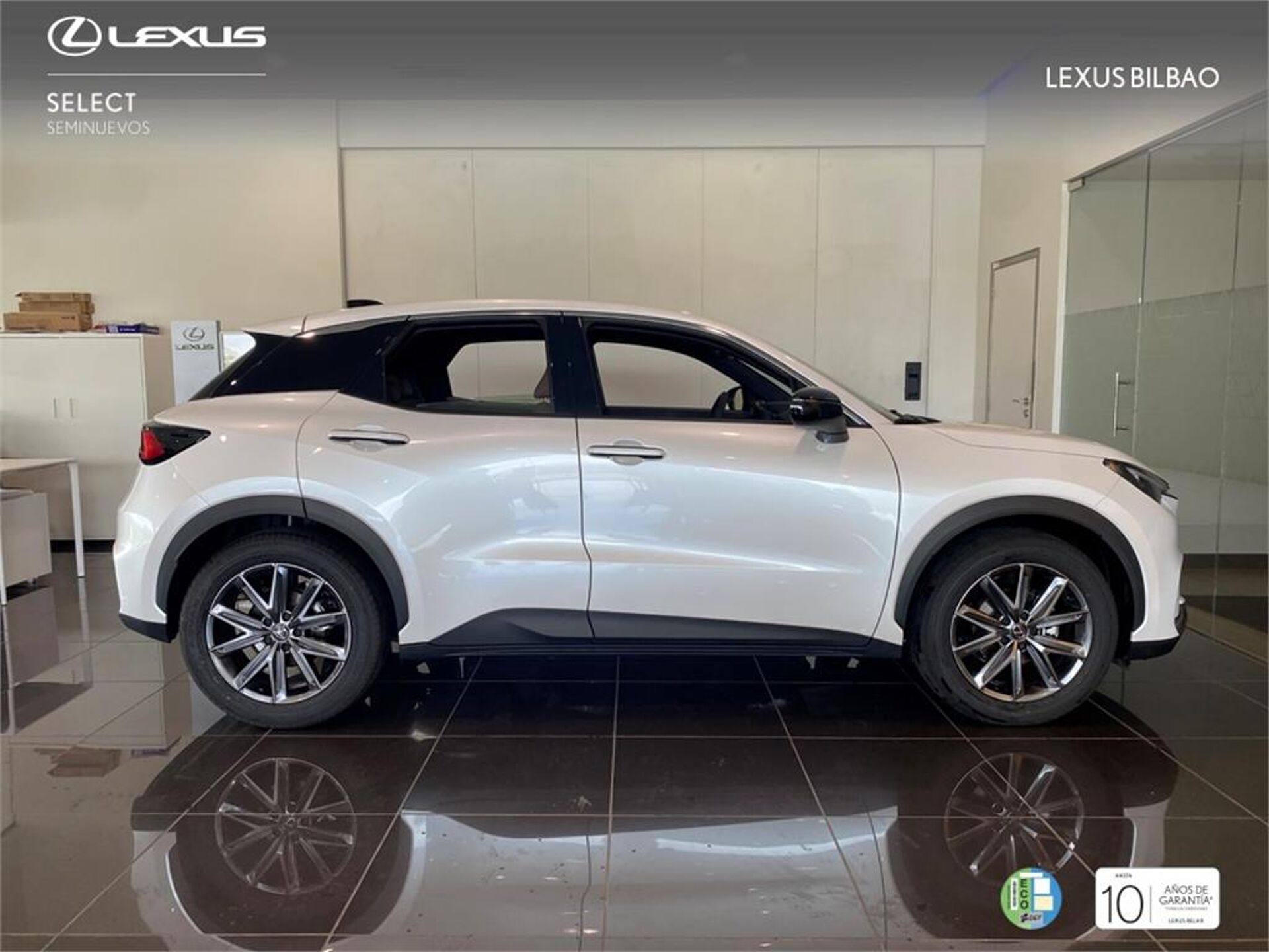 Imagen 3 de LEXUS LBX