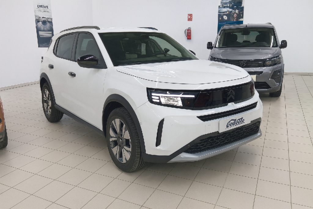 OPEL Frontera (1.2T XHT HYBRID 145CV GS EDCT 5P) en Badajoz