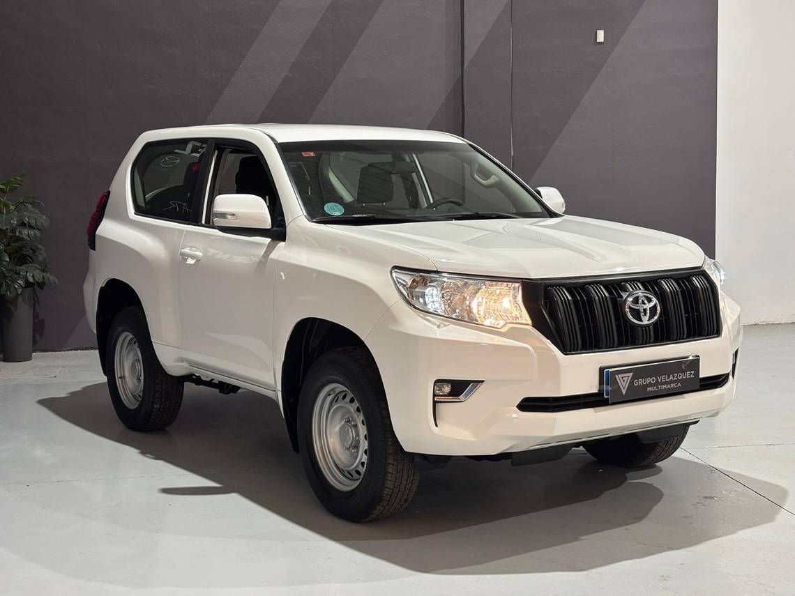 Foto del TOYOTA Land Cruiser D-4D Limited Aut.