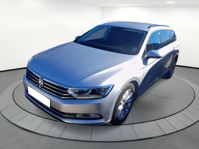 VOLKSWAGEN Passat (ADVANCE 2.0 TDI 110KW(150CV) DSG VARIANT) en Madrid