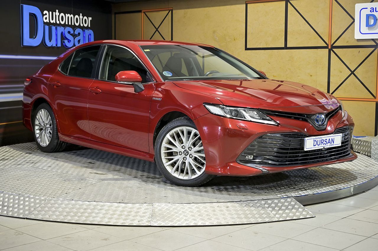 Foto del TOYOTA Camry Híbrido Advanced Aut.