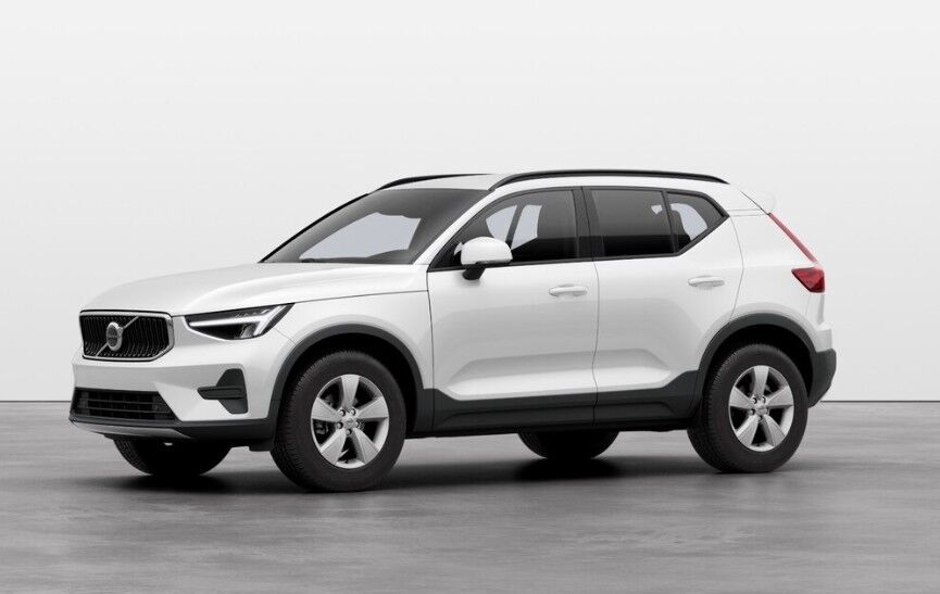 VOLVO XC40 (XC40 Essential, B3 Mild hybrid, Gasolina) en Sevilla